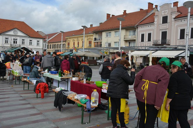 Tudi martinovanja bodo zaradi slabe epidemiološke slike odpovedana. FOTO: Oste Bakal
