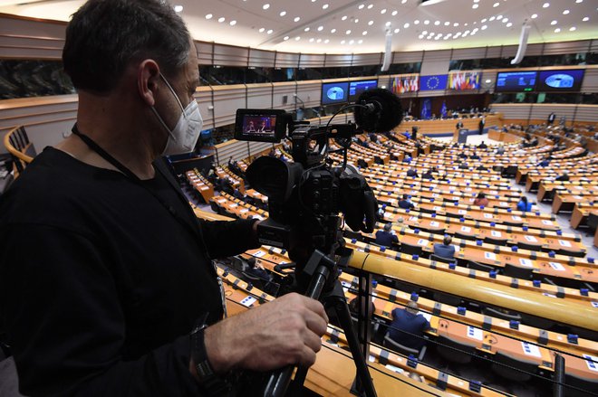 Družina EPP v evropskem parlamentu je s 179 poslanci (od skupno 705) še vedno najmočnejša. FOTO: John Thys/AFP
