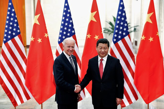 Čeprav se Biden in Xi po ameriških predsedniških volitvah še nista srečala, se zelo dobro poznata še iz časov, ko sta bil podpredsednika. FOTO: Lintao Zhang/Reuters
