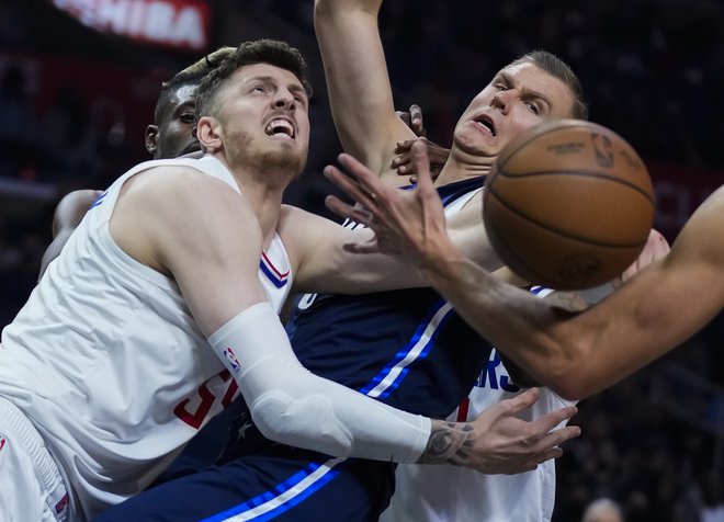 Kristaps Porzingis ni mogel preprečiti poraza Dallasa. FOTO:&nbsp; Robert Hanashiro/USA&nbsp;Today Sports
