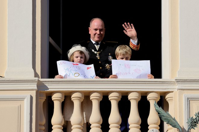 Monaški nacionalni praznik, ki ga praznujejo 19. novembra, je minil brez Charlene, a sporočili otrok zanjo. Foto AFP
