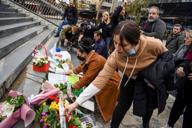 Večina mrtvih je državljanov Severne Makedonije, kjer so razglasili tridnevno državno žalovanje. FOTO: Robert Atanasovski/AFP
