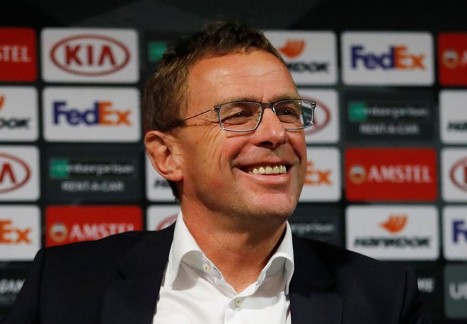 Ralf Rangnick se je v zadnjih letih umaknil v ozadje, je pa še leta 2019 nekaj časa vodil Leipzig. FOTO: Carl Recine/Reuters
