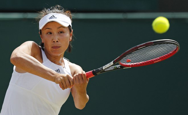 Usoda kitajske teniške igralke Peng Shuai še danes ni povsem jasna in nedvoumna. FOTO: Adrian Dennis/AFP
