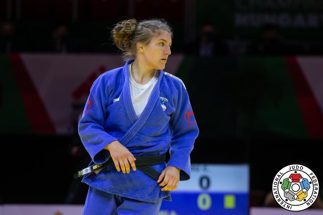 Andreja Leški se je srečno in spretno priborila tretje mesto na velikem slamu v Abu Dabiju. FOTO: Emanuele Di Feliciantonio/IJF
