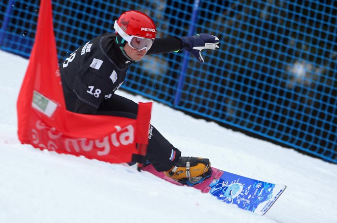 Žan Košir že pogleduje tudi proti ZOI 2026, ki jih bosta gostila Milano in Cortina d&#39;Ampezzo. FOTO: Tadej Regent/Delo
