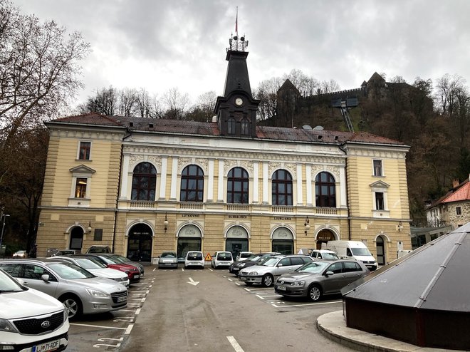 Šentjakobska dvorana je postala prijazna za invalide. FOTO: Jaroslav Jankovič
