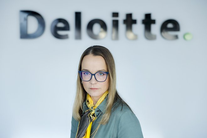 Odmik od že sprejetih in doseženih liberalnih družbenih norm in svoboščin je izjemno prisoten in ni vzpodbuden, pravi Barbara Žibret Kralj, odgovorna partnerica družbe Deloitte za Slovenijo. FOTO: Jože Suhadolnik/Delo
