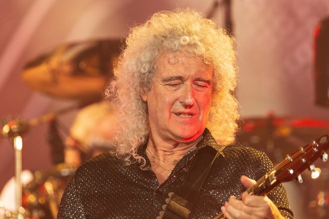 &raquo;Apeliram na vas, da se greste cepit, če se še niste,&laquo; pravi v videu kitarist skupine Queen. Foto Shutterstock
