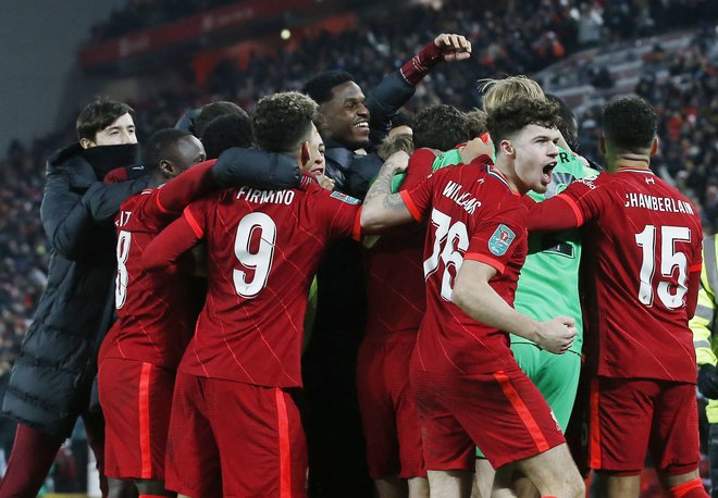 Tudi nogometaši Liverpoola so ostali brez tekme. FOTO: Craig Brough/Reuters
