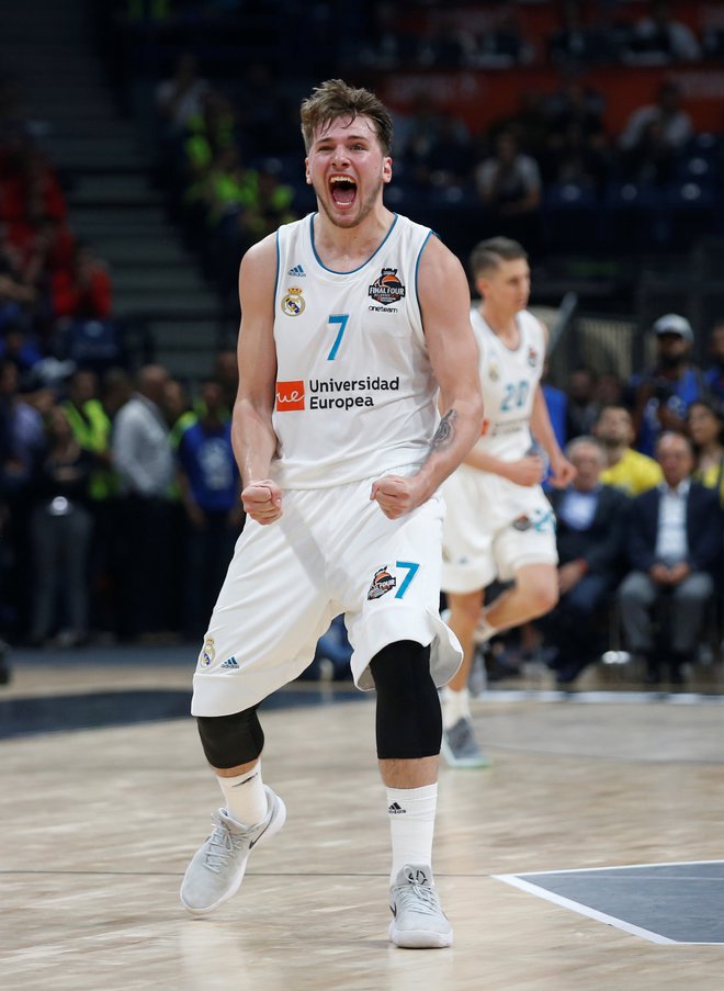 Luka Dončić (na fotografiji) med finalno tekmo evrolige v Beogradu leta 2018. FOTO: Alkis Konstantinidis/Reuters
