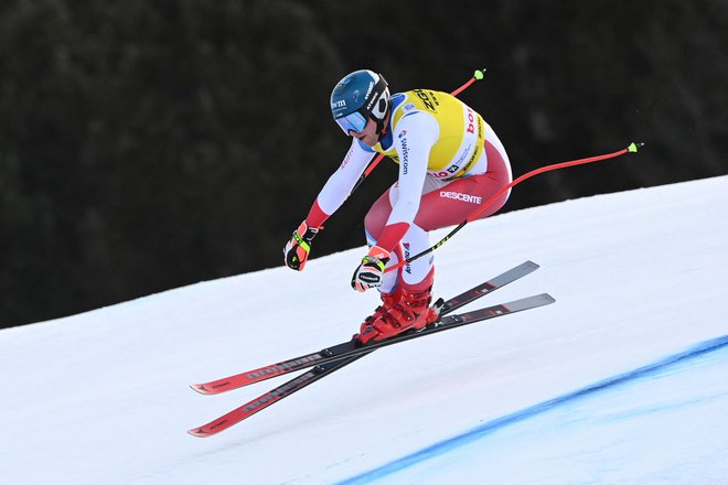 Niels Hintermann je bil prepričljivo najhitrejši na drugem treningu smuka v Bormiu. FOTO: Fabrice Coffrini/AFP
