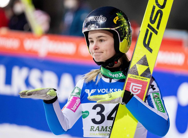 Nika Križnar želi visoko leteti na domači silvestrski turneji. FOTO: Georg Hochmuth/AFP
