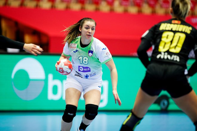 Nina Zulić je igrala za Slovenijo na SP v Španiji. FOTO: Anže Malovrh/Kolektiff
