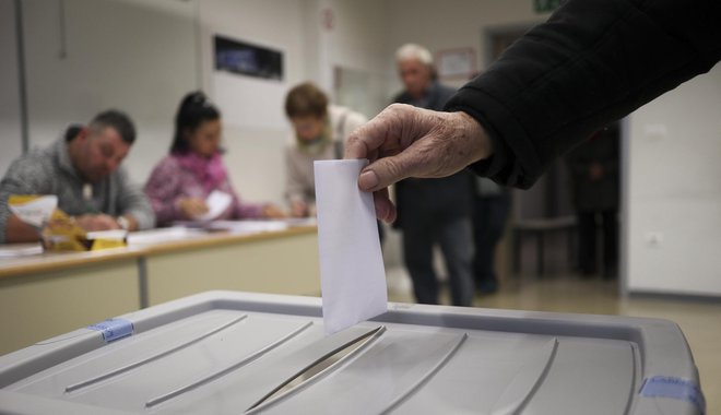 Politične stranke v preteklih dveh letih niso pokazale večjega zanimanja za spremembe.&nbsp; FOTO: Jože Suhadolnik/Delo
