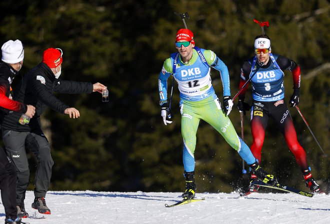 Jakov Fak še lovi tekaško formo. FOTO: Matej Družnik
