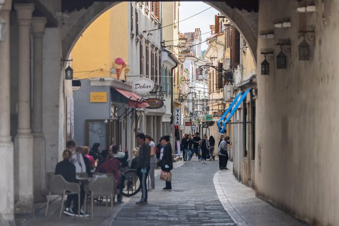 Na destinacijo turiste zagotovo privabljajo številne naravne danosti in ugodna klima, prav gotovo pa tudi čedalje bolj urejena turistična infrastruktura in vse številčnejša doživetja. FOTO: Jaka Ivančič
