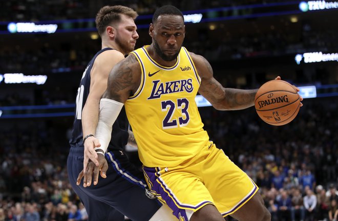 Luka Dončić in LeBron James sodita med največje zvezdnike lige NBA. FOTO: Usa Today Sports
