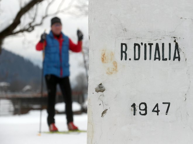 Tudi če ste bili že večkrat na tekaških smučeh in se vam zdi, da dobro drsite v prosti tehniki, pojdite na tečaj smučarskega teka. FOTO: Dejan Javornik
