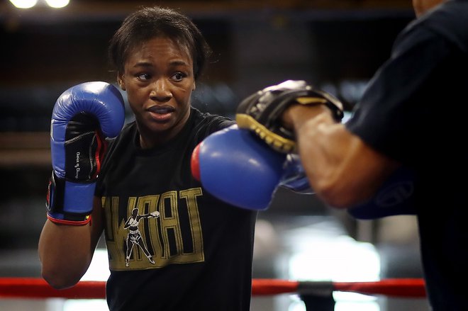 Claressa Shields dobro pripravljena in razpoložena pričakuje dvoboj z Emo Kozin 5. februarja v Cardiffu. FOTO: Mike Mulholland/AFP
