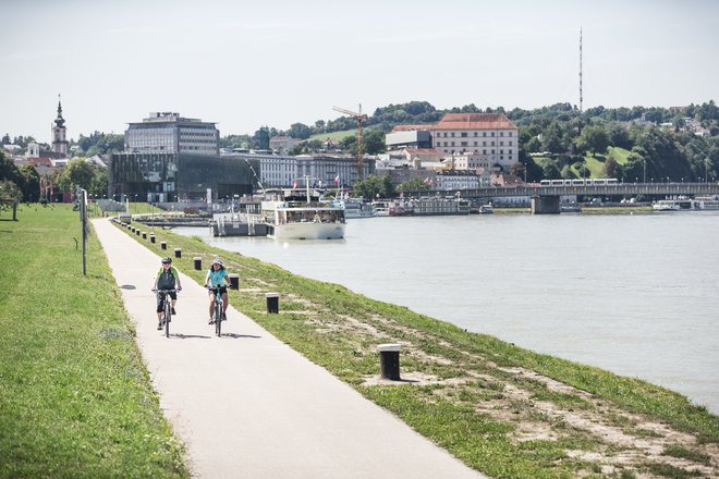 Za ljubitelje kolesarjenja so uredili Donavsko kolesarsko pot. FOTO: Moritz Ablinger
