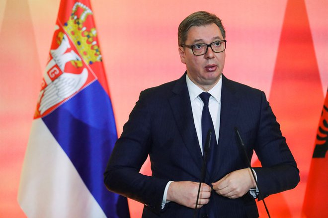 Srbska javnost se vedno burno odzove na grožnje predsedniku Aleksandru Vučiću. Foto Florion Goga/Reuters
