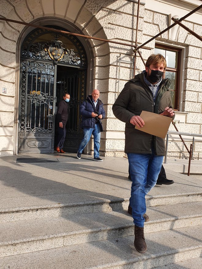 Gašper Odlazek in Martin Odlazek očitke zavračata. FOTO: Jure Predanič
