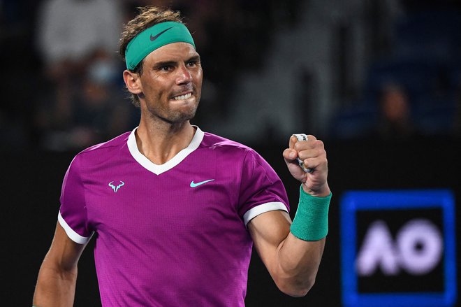 Rafael Nadal med dvobojem z Matteom Berrettinijem. FOTO: William West/AFP
