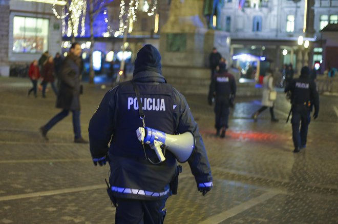 Ogromna škoda je bila narejena znotraj policijskega sistema, navzven pa bo trajalo desetletje, da bo policija spet pridobila ugled v javnosti, kot ga je imela. FOTO: Jože Suhadolnik/Delo
