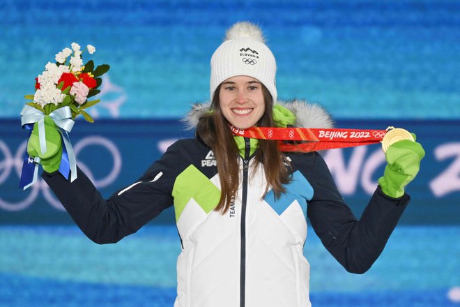 Urša Bogataj je dočakala kolajno. FOTO: Jewel Samad/AFP
