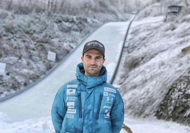 Robert Hrgota je menil, da si je Peter Prevc zaslužil kolajno. FOTO: Blaž Samec
