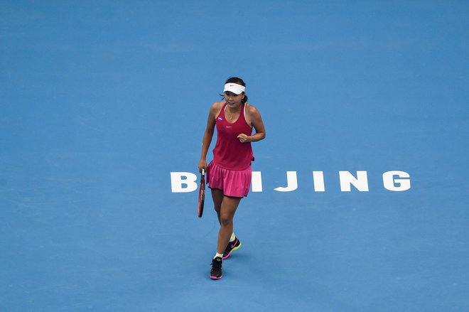 Kaj se je v resnici zgodilo kitajski teniški igralki, ki je novembra na weibu zapisala, da je bila prisiljena v spolni odnos z visokim partijskim funkcionarjem in namestnikom premiera Zhang Gaolijem? FOTO: Fred Dufour/Afp
