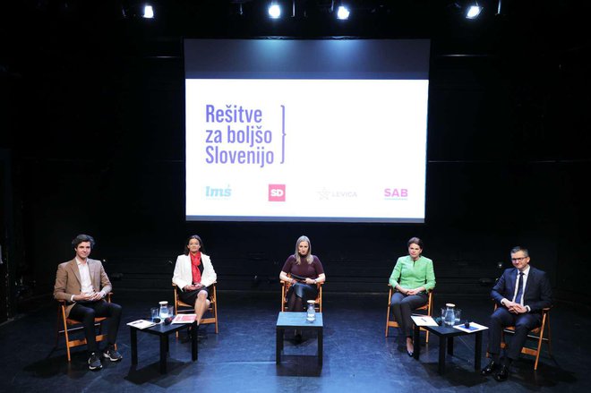 Koordinator Levice Luka Mesec,&nbsp;predsednica SD Tanja Fajon, predsednica SAB Alenka Bratušek in predsednik LMŠ Marjan Šarec so predstavili nabor skupnih rešitev za boljšo Slovenijo. FOTO: Daniel Novakovič/STA
