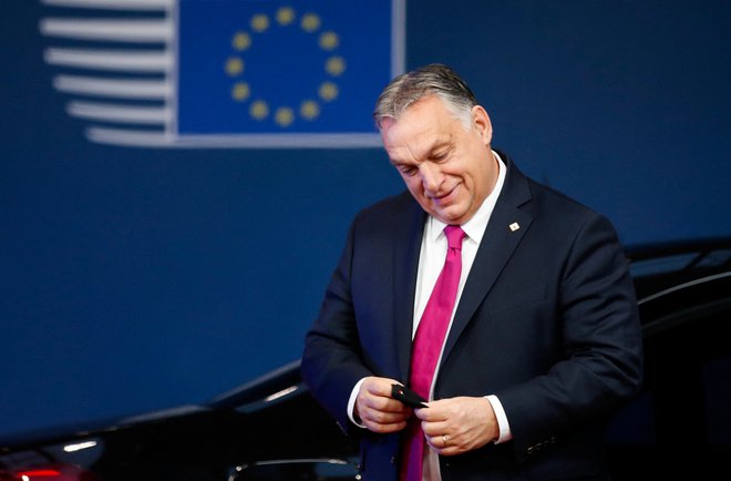 Po mnenju madžarskega premiera Viktorja Orbána bo sodišče EU odločalo, &raquo;ali so državam članicam lahko postavljeni politični in ideološki pogoji za izplačilo finančnih virov, do katerih so upravičene&laquo;. FOTO: Johanna Geron/Reuters
