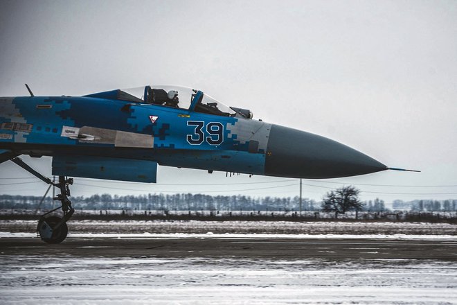 Rusko vojaško letalo  Su-27.  Foto Str Afp
