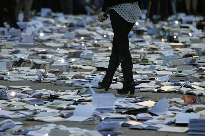 Kolektivne organizacije ostro protestirajo proti možnosti brezprizivne razlastitve avtorjev in imetnikov sorodnih pravic. FOTO: Bogdan Cristel/Reuters
