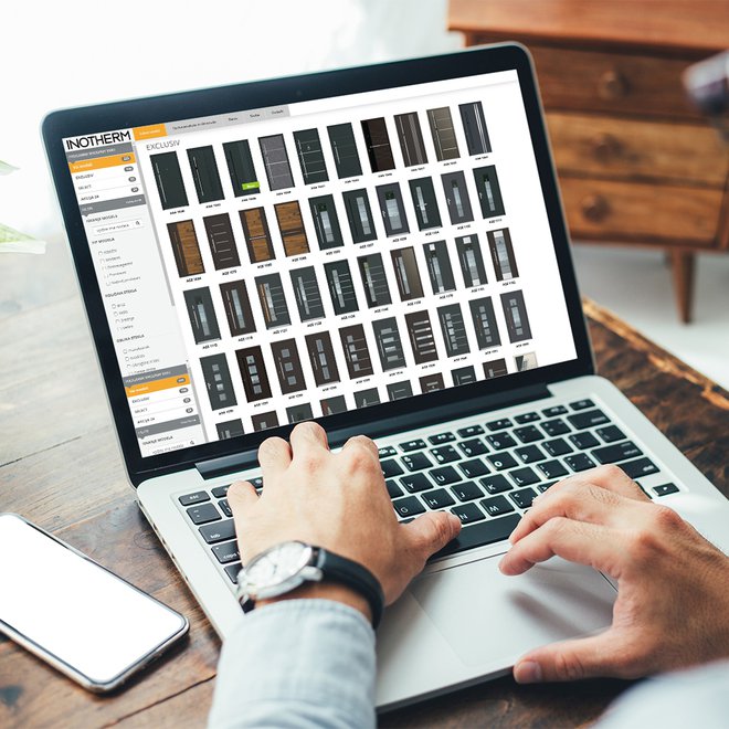 Naložite sliko svojega pročelja v konfigurator vrat, spreminjajte barve, oblike in dodatke na vratih in izberite tista prava, zase. FOTO: Inotherm
