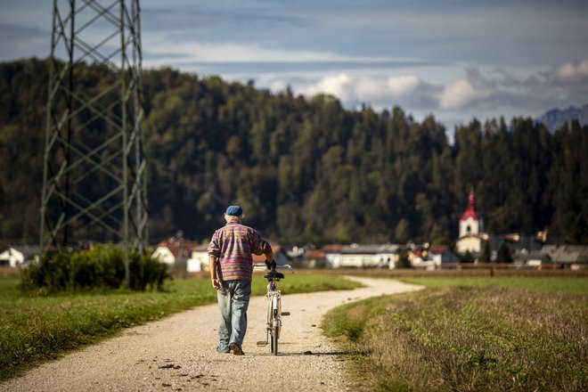 Nizki prispevki pomenijo tveganje, da pokojnina ne bo presegla zagotovljene. FOTO:&nbsp;Voranc Vogel/Delo
