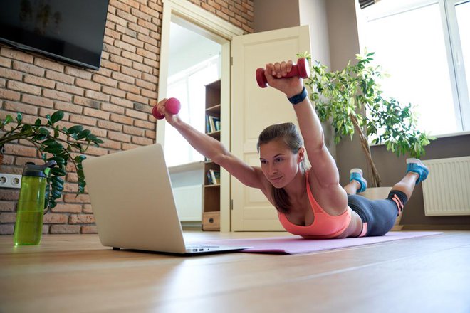 Če si dvakrat na teden vzamemo 20 do 30 minut, bomo poskrbeli za telo bolj, kot si mislimo. FOTO: Shutterstock
