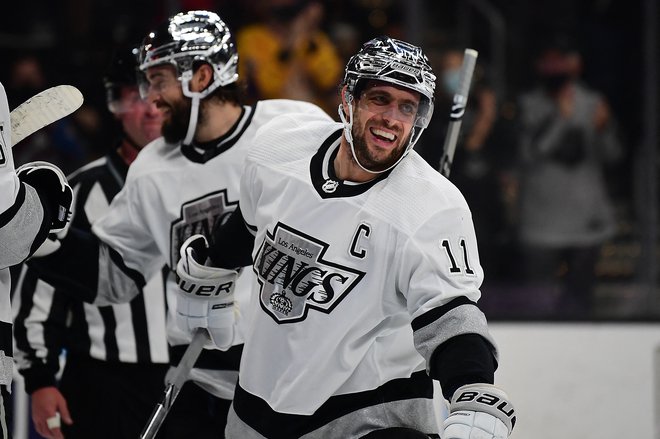 Anže Kopitar z moštvom Los Angeles Kings je vse bliže vrhu zahodne konference v NHL. FOTO: Gary A. Vasquez/Usa Today Sports
