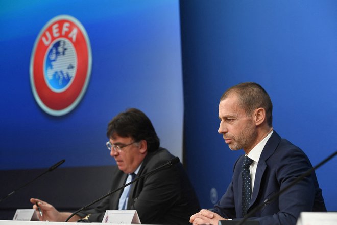 Aleksander Čeferin med novinarsko konferenco po sestanku IO Uefe decembra lani. FOTO: Reuters
