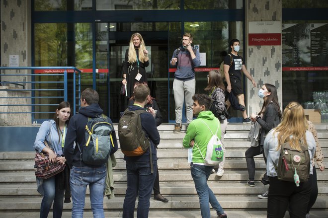 Študente skrbijo osnovni študijski pogoji. FOTO: Jure Eržen/Delo
