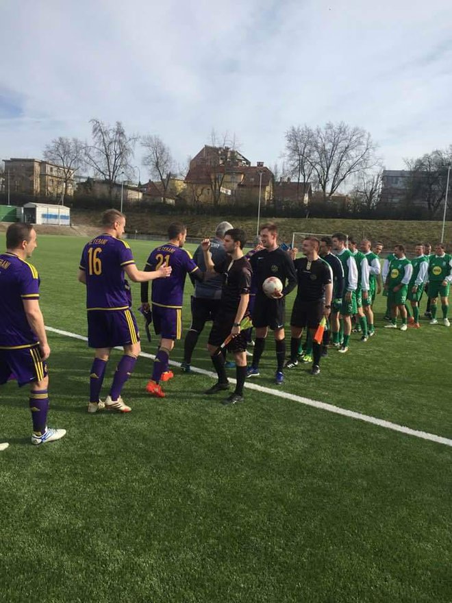 Tudi med veterani največ pozornosti žanjejo tekme med Mariborom in Olimpijo. Foto Veterani NK Maribor
