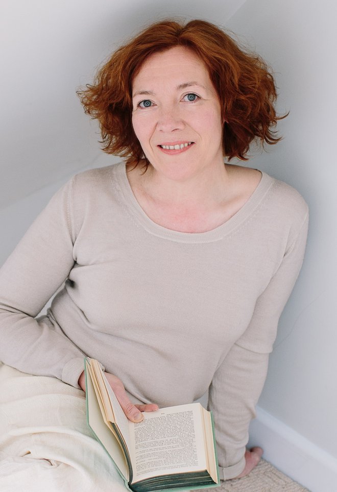 Diane Setterfield je avtorica drzne zgodbe, polne gotske fantastike.

Foto promocijsko gradivo
