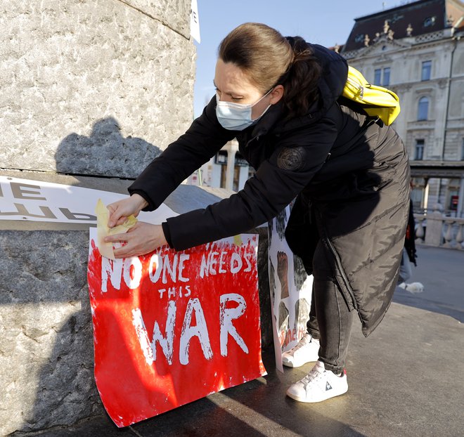 Nihče ne potrebuje vojne. FOTO: Jože Suhadolnik
