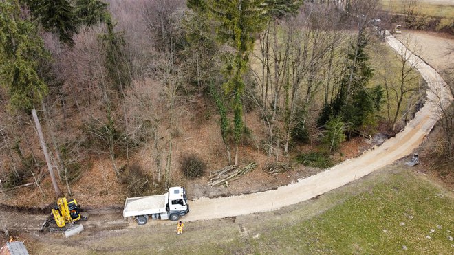 Dela na kolesarski poti do Godiča že intenzivno potekajo. FOTO: Občina Kamnik
