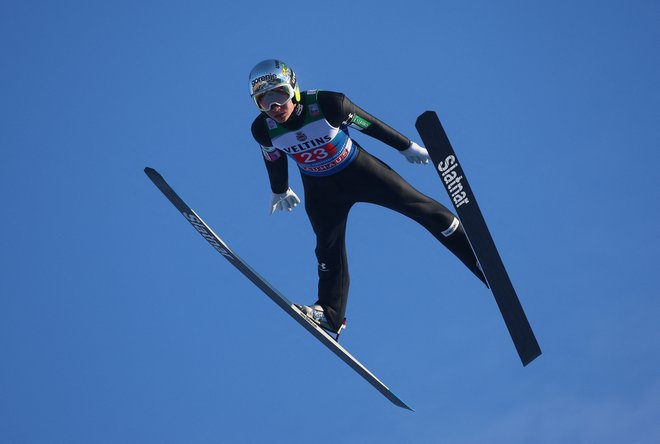 Anže Lanišek se je v kvalifikacijah izkazal s tretjim mestom. FOTO: Kai Pfaffenbach/Reuters
