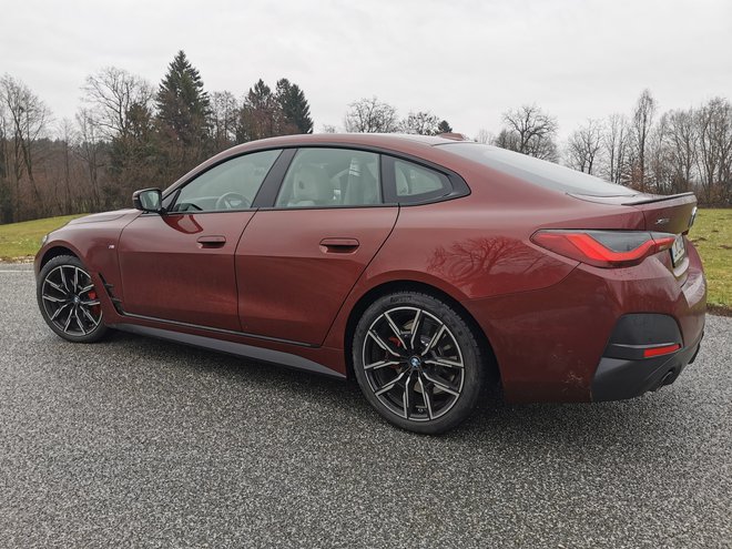 BMW 420 d xdrive grancoupe je avtomobil, ki izstopa z vozniškimi odlikami, a je tudi praktičen prevoznik. FOTO: Jan Jolič Lieven
