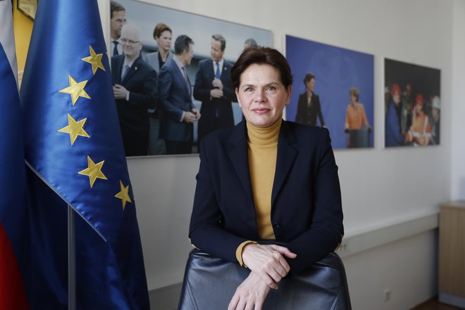 Alenka Bratušek, predsednica SAB. FOTO: Leon Vidic/Delo
