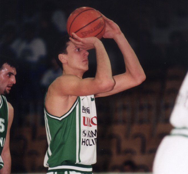 Vladimir Stepania je dosegel enega od zgodovinskih košev za Smelt Olimpijo. FOTO: Dokumentacija Dela
